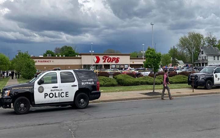 নিউ ইয়র্কের সুপারমার্কেটে গোলাগুলি, নিহত ১০