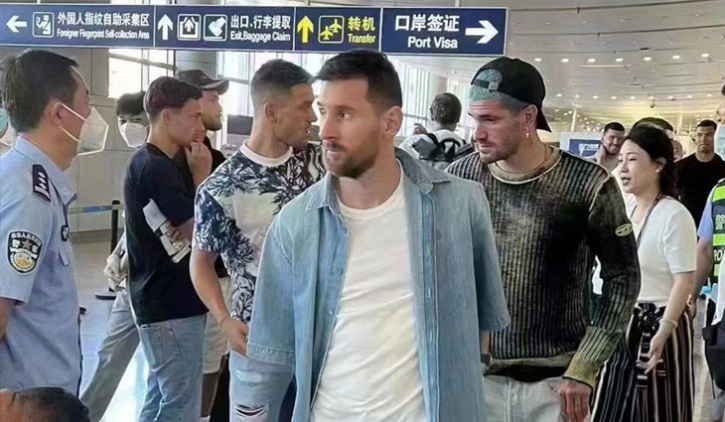 মিয়ামিতে যাওয়ার আগে চীনে মেসি