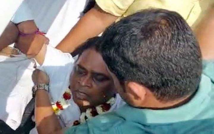 ওড়িষ্যার স্বাস্থ্যমন্ত্রীকে পুলিশ সদস্যের গুলি