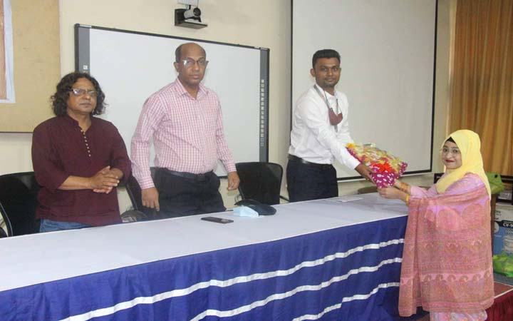 কুবিতে মানসিক স্বাস্থ্য সচেতনতা বিষয়ক কর্মশালা