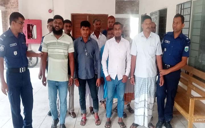 পাবনায় কুপিয়ে কৃষক হত্যা মামলায় ২৪ বছর পর ২১ জনের যাবজ্জীবন