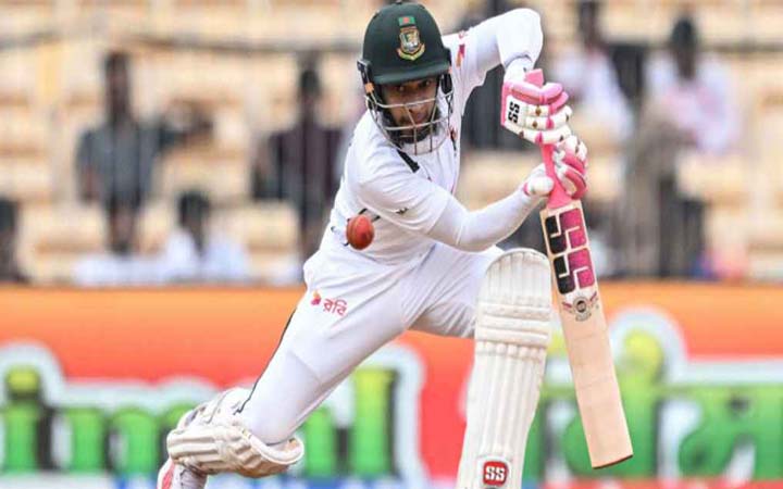 গিলক্রিস্টকে ছাড়িয়ে মুশফিকের বিশ্বরেকর্ড