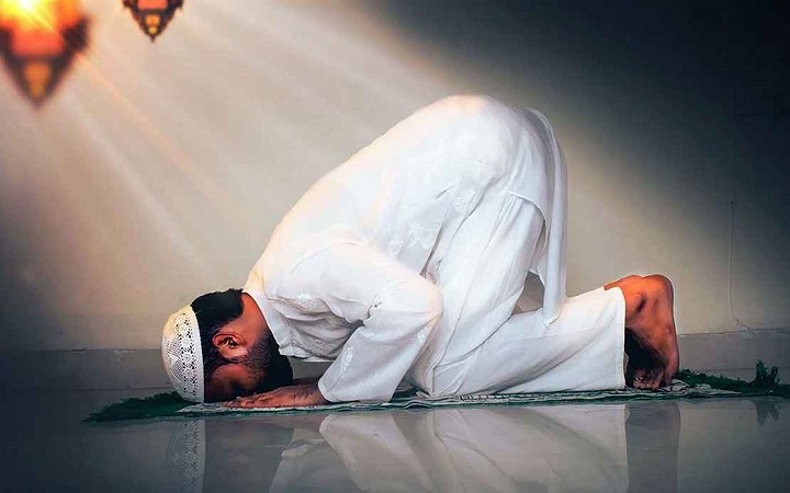 জোহরের সুন্নত নামাজের বিস্ময়কর ফজিলত