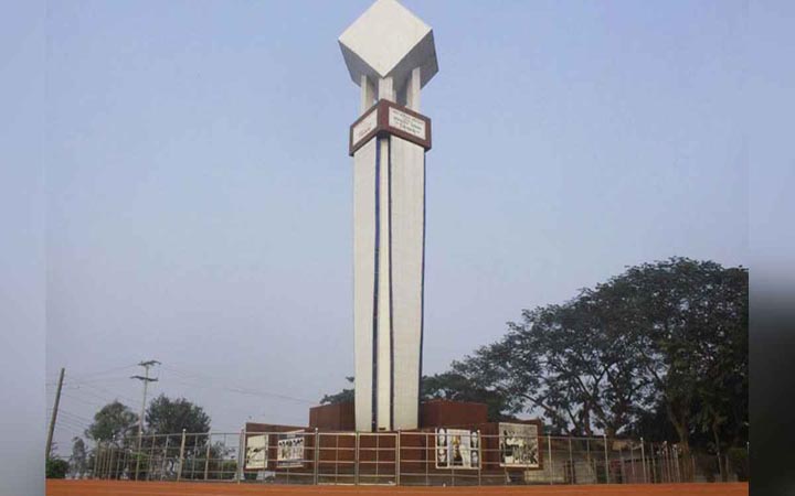 নওগাঁ হানাদারমুক্ত হয় ১৮ ডিসেম্বর