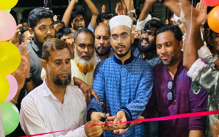 হাতিয়ায় এনসিপির অফিস উদ্বোধন করলেন হান্নান মাসউদ