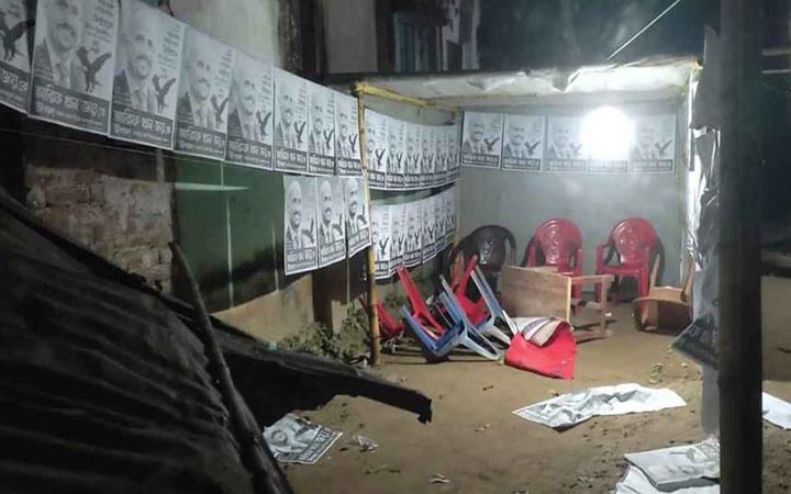 নেত্রকোনায় স্বতন্ত্র প্রার্থীর নির্বাচনি কার্যালয় ভাঙচুর, আটক ১