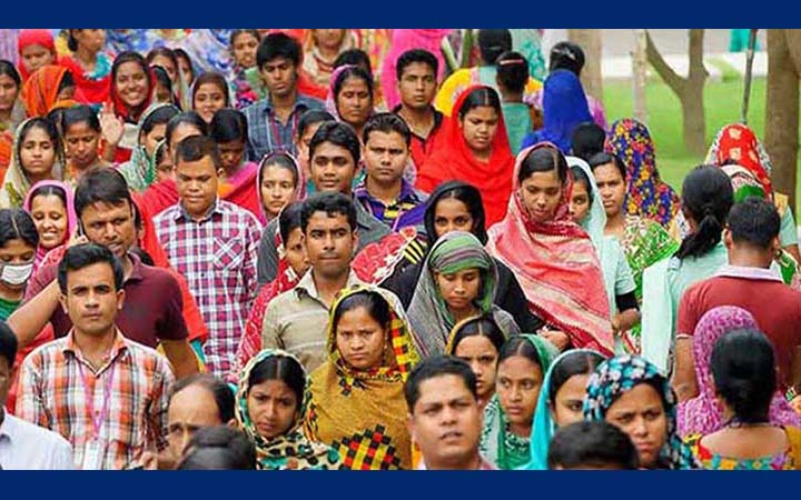 টাঙ্গাইলে পুরুষের চেয়ে নারীর সংখ্যা বেশি