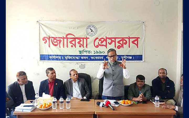 মুন্সীগঞ্জে বিএনপি প্রার্থীর সঙ্গে সাংবাদিকদের মতবিনিময়