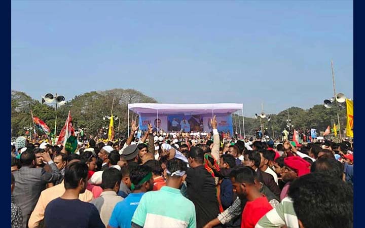 ময়মনসিংহে পৌঁছেছেন তারেক রহমান, জনসভা স্থলে নেতাকর্মীদের ঢল