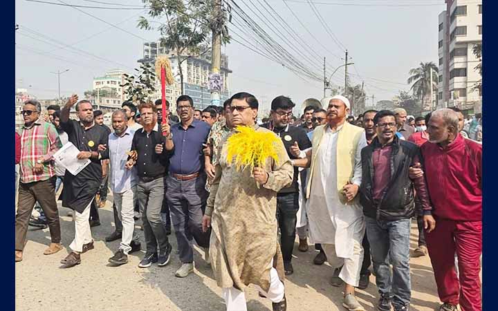 যাত্রাবাড়ীতে নবীউল্লাহ নবীর ব্যাপক গণসংযোগ