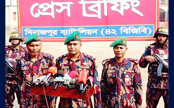 নির্বাচনী নিরাপত্তায় দিনাজপুরে ৩৭ প্লাটুন বিজিবি মোতায়েন