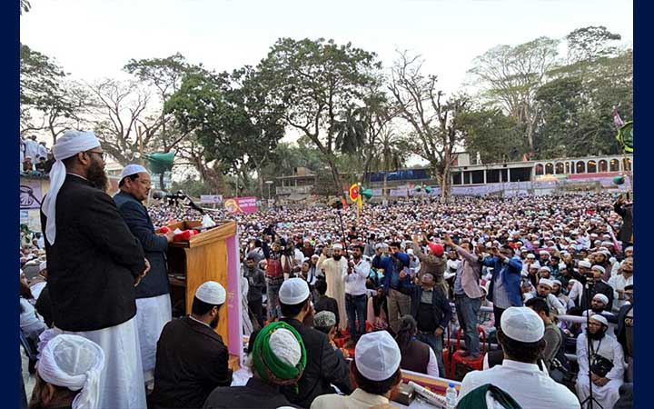 ইসলামের পক্ষে একমাত্র প্রতীক হাতপাখায় ভোট দিন: চরমোনাই পীর
