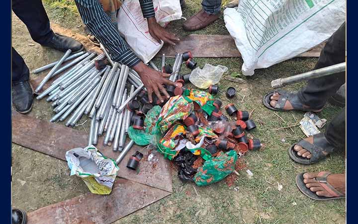 কুমিল্লায় ককটেল তৈরির সরঞ্জাম উদ্ধার