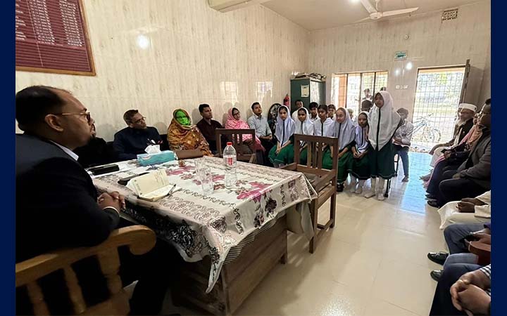 শিক্ষার মানোন্নয়নে বানিয়াল উচ্চ বিদ্যালয় পরিদর্শনে ইউএনও