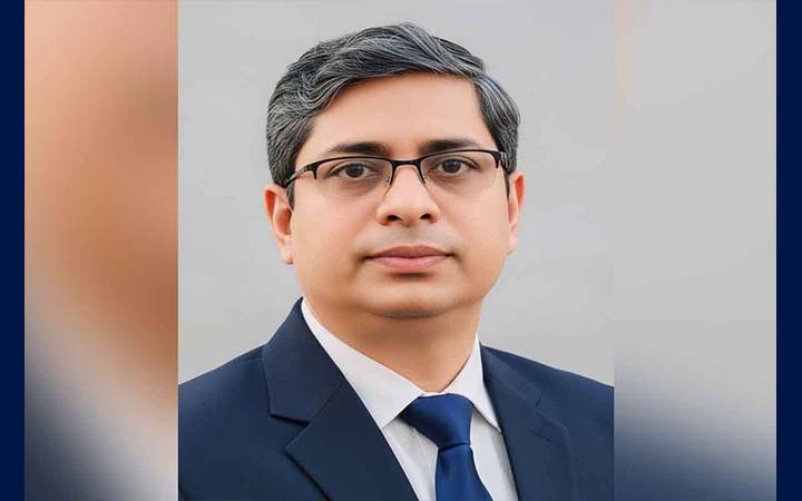 ইউপি চেয়ারম্যান থেকে মন্ত্রিপরিষদে মীর শাহে আলম