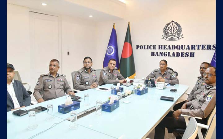 কার্যক্রম নিষিদ্ধ দলের কোনো তৎপরতা চলতে দেওয়া যাবে না: আইজিপি