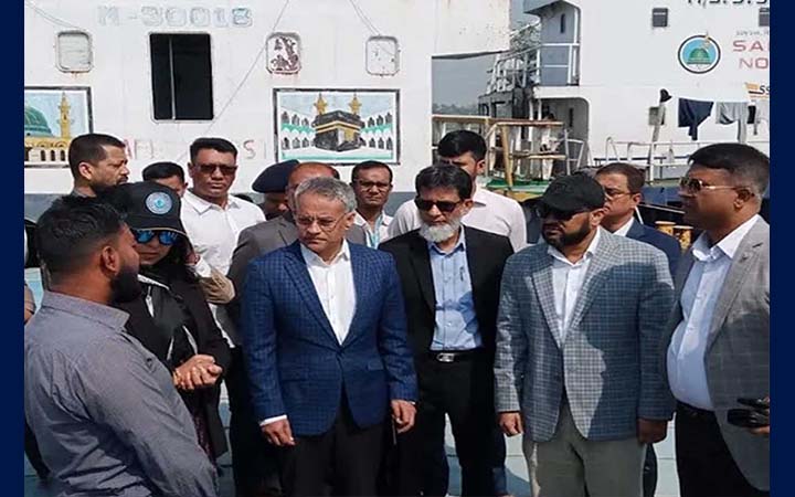 খাদ্যপণ্য খালাসে দ্রুত পদক্ষেপের নির্দেশ নৌপরিবহন মন্ত্রীর