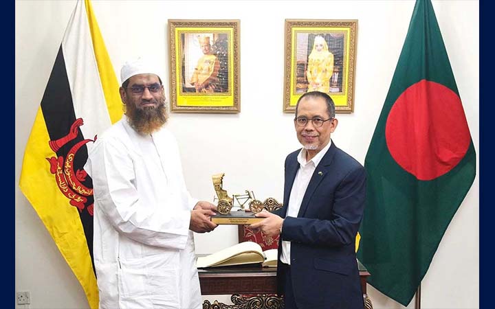 ব্রুনেই রাষ্ট্রদূতের সঙ্গে মামুনুল হকের সৌজন্য সাক্ষাৎ