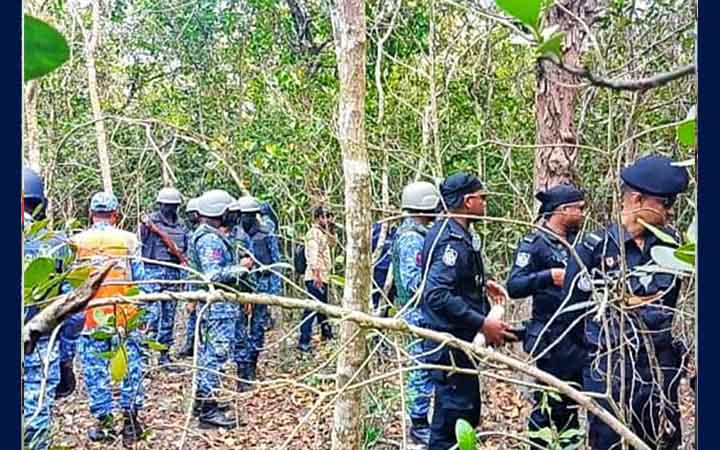 সুন্দরবনে দস্যু দমনে অভিযান