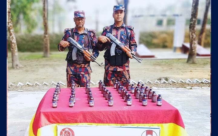 লালমনিরহাট সীমান্তে ভারতীয় মাদকদ্রব্য জব্দ