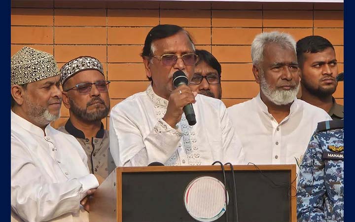 ‘বাসা থেকে ময়লার বিল ১০০ টাকার বেশি নিলে ব্যবস্থা’