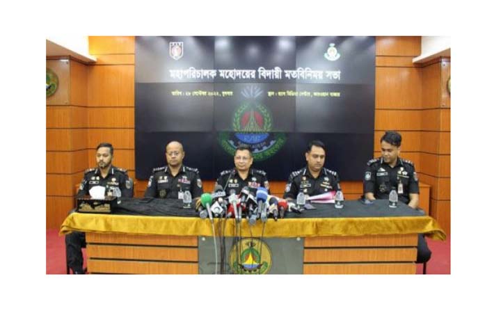 এলিট ফোর্স হিসেবে আমাদের  চ্যালেঞ্জিং পরিস্থিতির মধ্য দিয়ে কাজ করতে হয় : র‍্যাব মহাপরিচালক