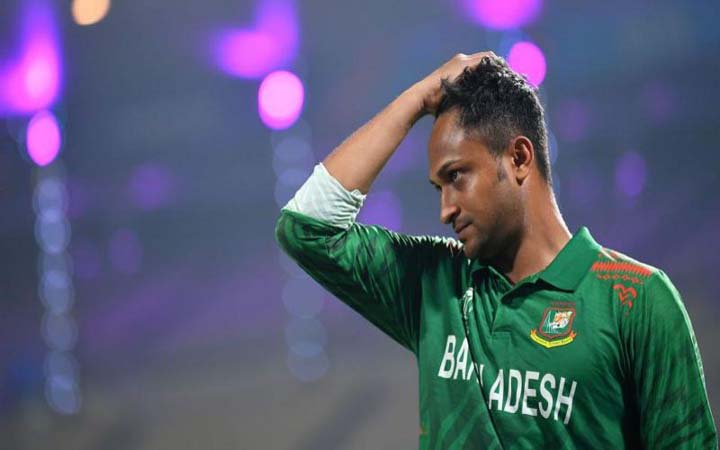 বাংলাদেশের বিশ্বকাপ ডায়েরি : স্বপ্নভঙ্গ, বিতর্ক আর ভারত-পরিক্রমা
