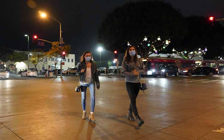 করোনা : ক্যালিফোর্নিয়ায় রাত্রিকালীন কারফিউ জারি