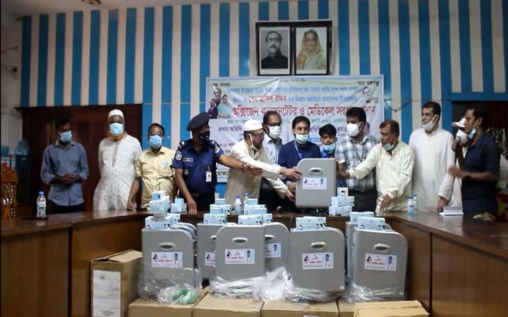 করোনা চিকিৎসায় যশোর-১ আসনের সংসদ সদস্য শেখ আফিল উদ্দিনের মেডিকেল সরঞ্জামাদি বিতরণ