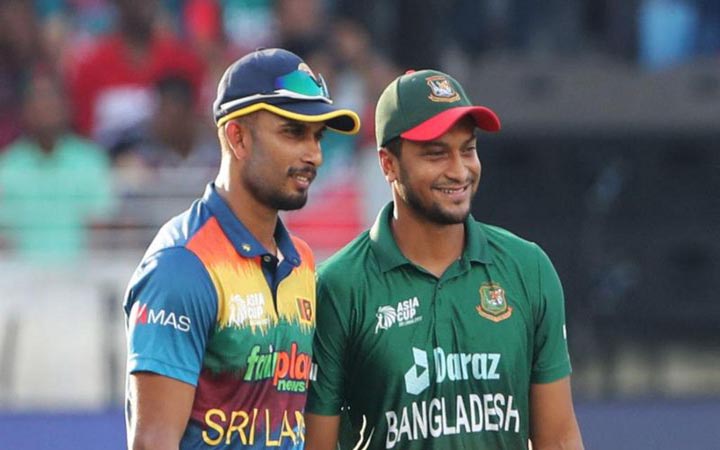 এশিয়া কাপ : টস জিতে ব্যাটিংয়ে বাংলাদেশ
