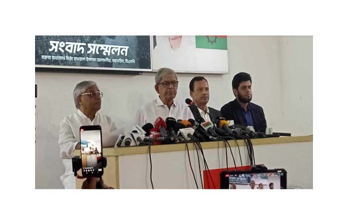 মহাসমাবেশের অনুমতি চাইনি, পুলিশকে অবহিত করেছি : মির্জা ফখরুল