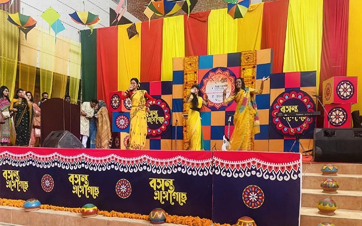 নর্দান বিশ্ববিদ্যালয়ে বসন্তবরণ ও পিঠা উৎস