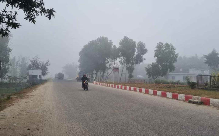 শীতে নাকাল পঞ্চগড়ের মানুষ, ১০.৭ ডিগ্রি তাপমাত্রা রেকর্ড