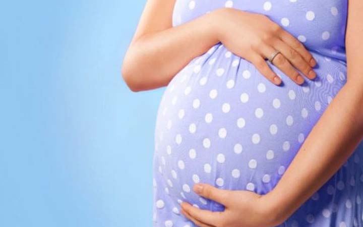 করোনাকালে বাড়িতে প্রসব বেড়েছে প্রায় এক চতুর্থাংশ