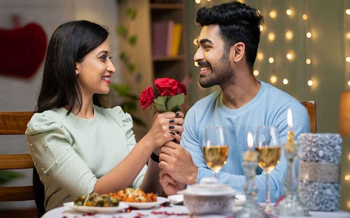 নতুন প্রেমে পড়ার আনন্দ কতদিন থাকে?