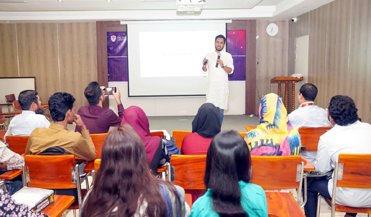 প্রেসিডেন্সি ইউনিভার্সিটিতে কার্যকর যোগাযোগ বিষয়ে কর্মশালা