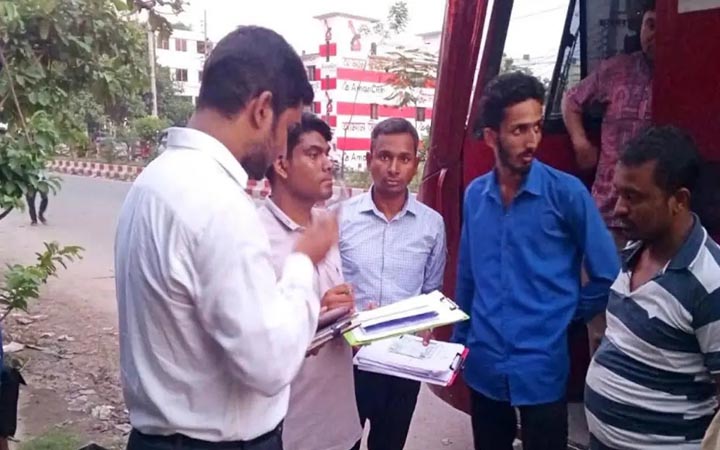 রাজবাড়ীতে তিন পরিবহনকে ১৯ হাজার টাকা জরিমানা