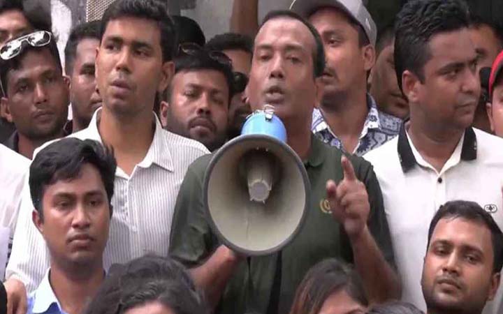 ঢাবি থেকে ছাত্রলীগ তাড়ানোর ঘোষণা ছাত্রদল সভাপতির