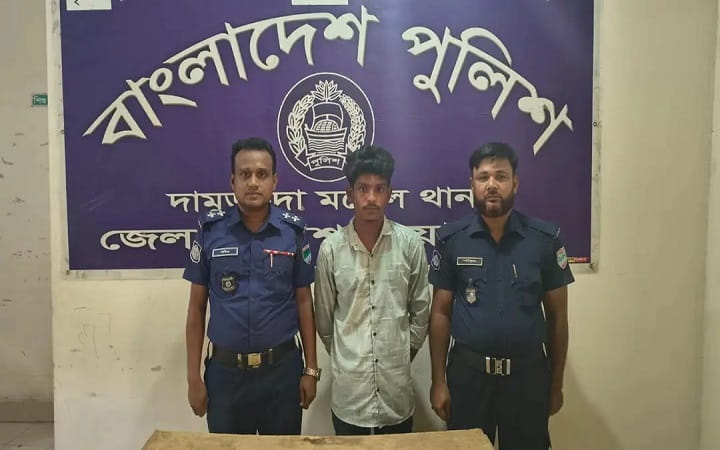 ৭১ বছর বয়সী বৃদ্ধাকে ২০ বছরের যুবকের ধর্ষণ