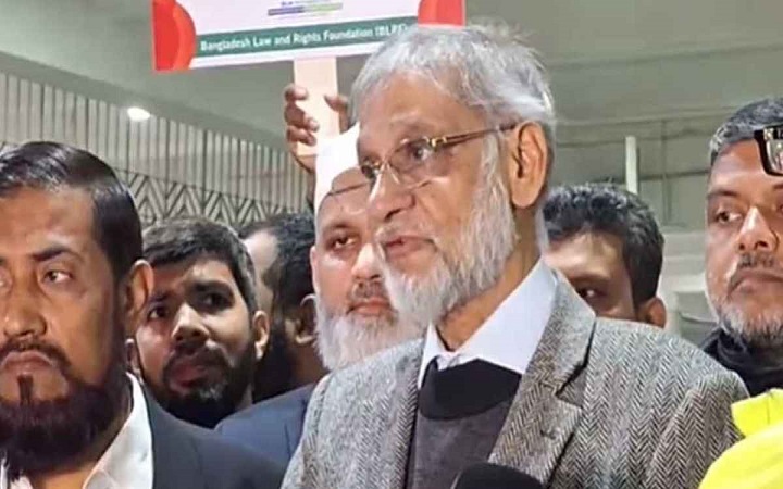 গুরুতর অসুস্থ ব্যারিস্টার রাজ্জাক, দোয়া চাইলেন শিশির মনির