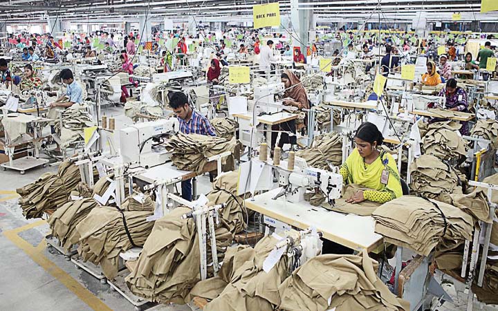 কঠোর লকডাউনে স্বাস্থ্যবিধি মেনে চলবে শিল্পকারখানা
