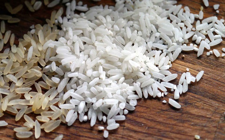 আতপ না সেদ্ধ— কোন চাল বেশি উপকারি?