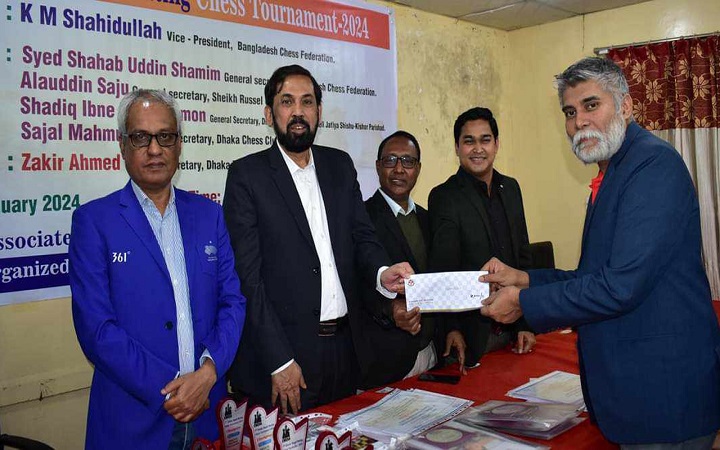 টাইব্রেকে গ্র্যান্ডমাস্টার রিফাত চ্যাম্পিয়ন