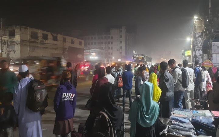 ভোট দিতে ঢাকা ছাড়ছেন মানুষ, চাপ বাড়ছে মহাসড়কে