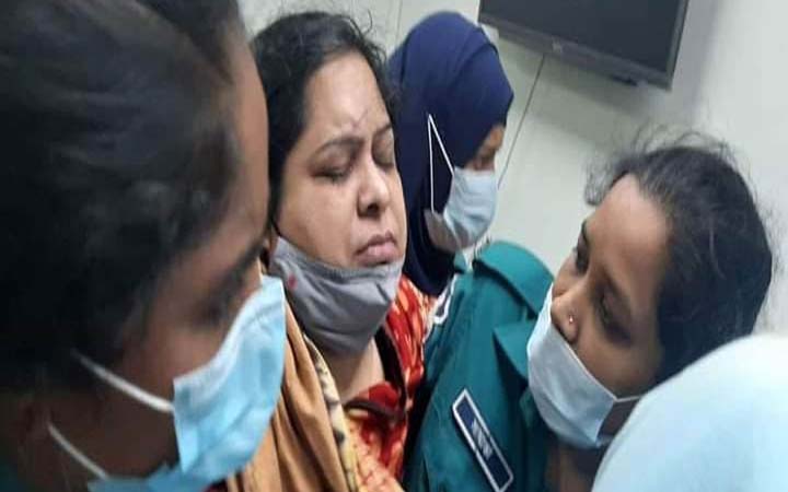 আদালতে প্রথম আলোর সাংবাদিক রোজিনা