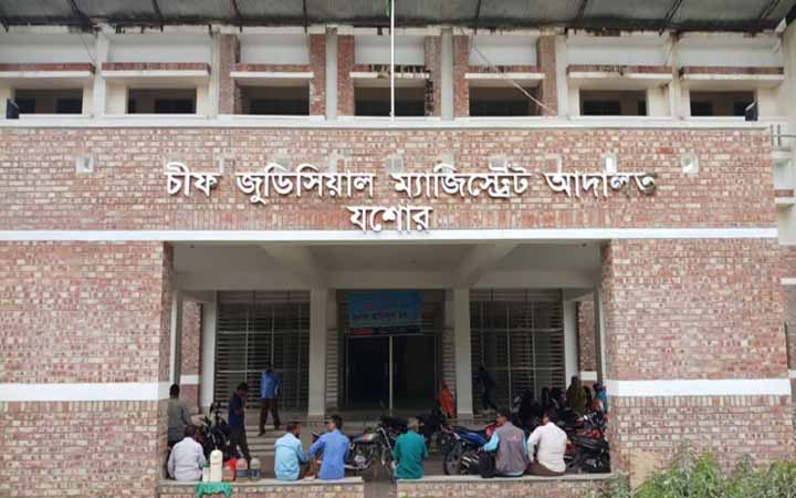 যশোর শিশু উন্নয়ন কেন্দ্রের কিশোর হত্যা মামলার আসামীদের কারাগারে প্রেরণ