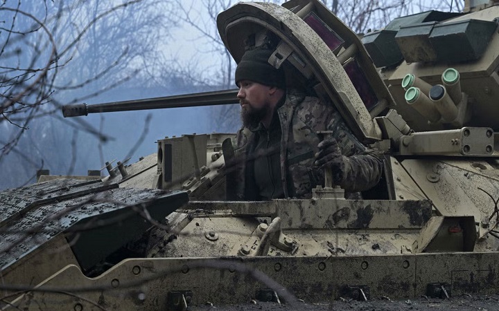 ইউক্রেনের গুরুত্বপূর্ণ শহর দখল নিতে যাচ্ছে রাশিয়া