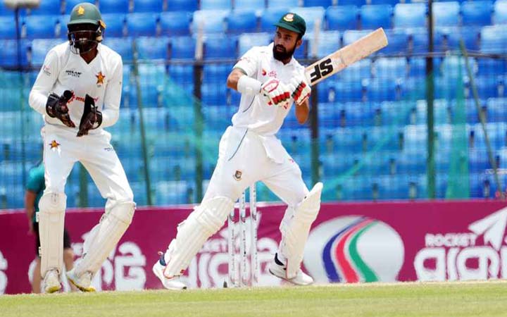 সাদমানের সেঞ্চুরি, এগিয়ে যাচ্ছে বাংলাদেশ