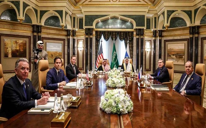 সৌদিতে ইউক্রেন ইস্যুতে যুক্তরাষ্ট্র-রাশিয়া বৈঠক