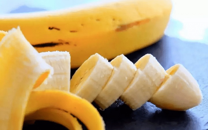 কলায় দূর হয় বলিরেখা